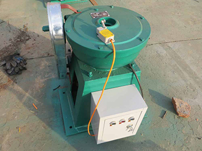 手電兩用螺桿式啟閉機