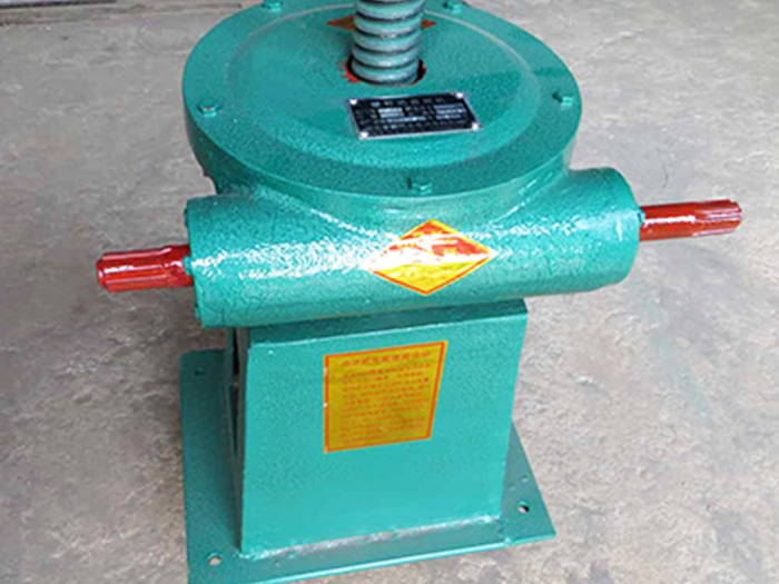 手搖螺桿啟閉機(jī)